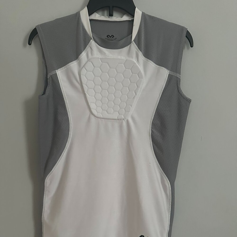 McDavid Hex Chest Protector Shirt Softball/Baseball - Youth L